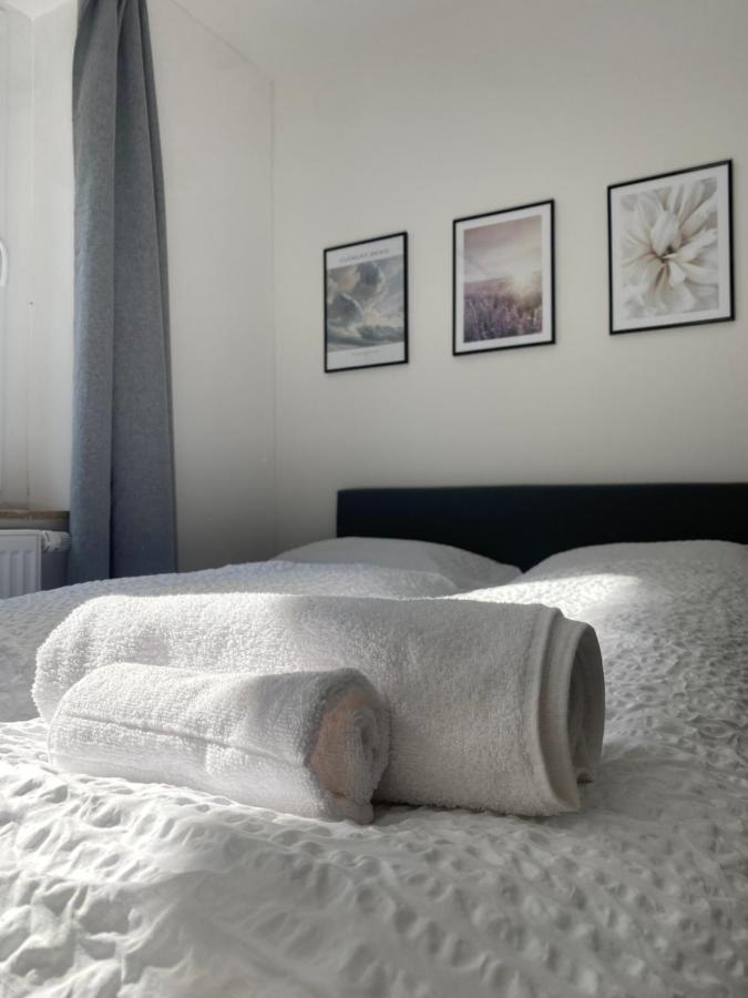Im Zentrum, Modernes City Apartment Wurzburg Bagian luar foto